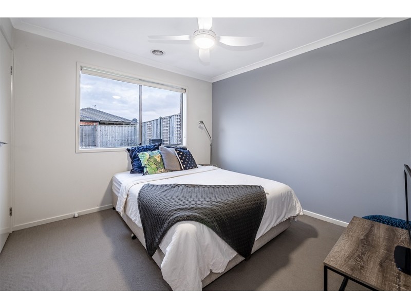 40 Green Gully Road, Clyde VIC 3978