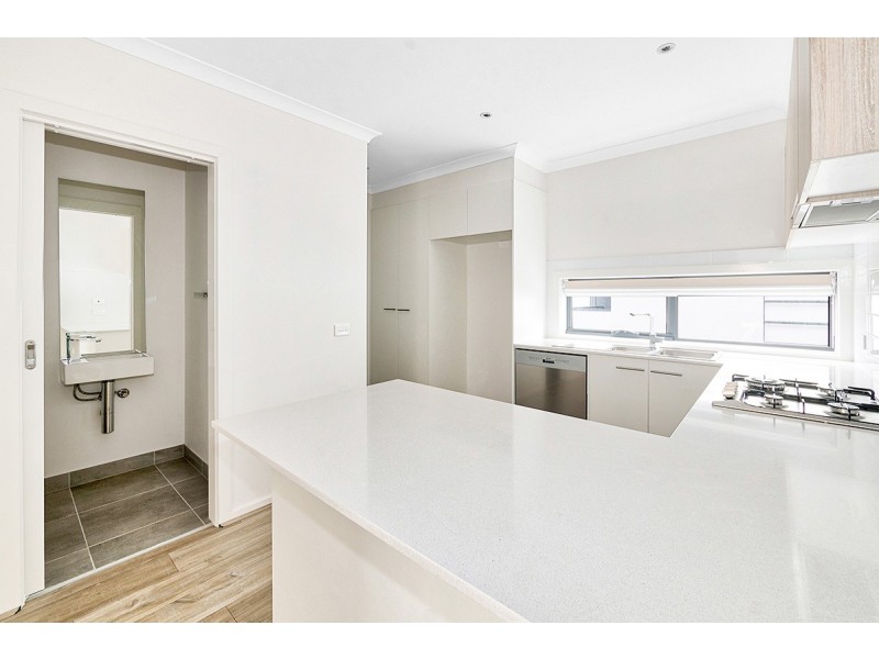 33 Bianca Court, Pakenham VIC 3810