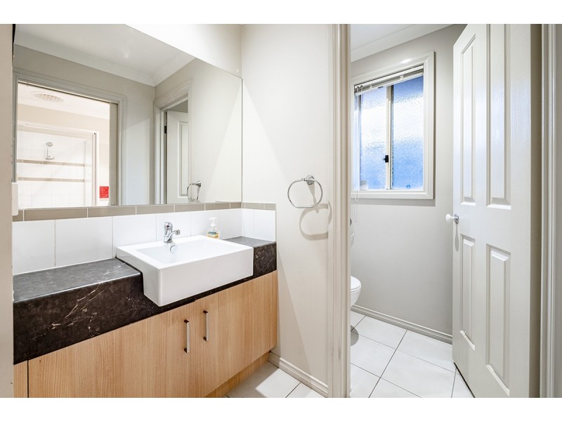 13 Donohue Street, Cranbourne East VIC 3977