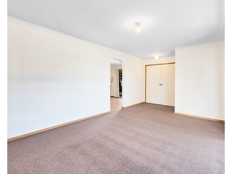 2 Jacinta Drive, Cranbourne West VIC 3977