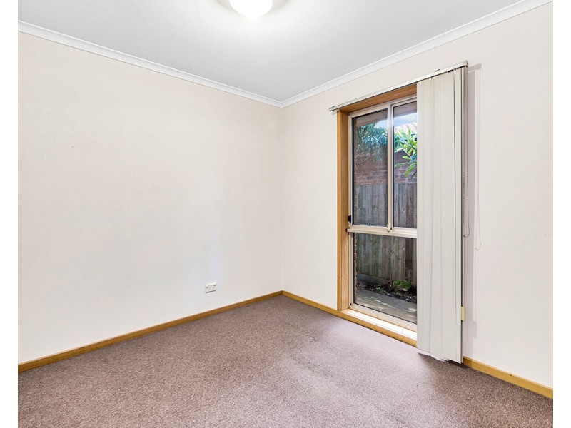 2 Jacinta Drive, Cranbourne West VIC 3977