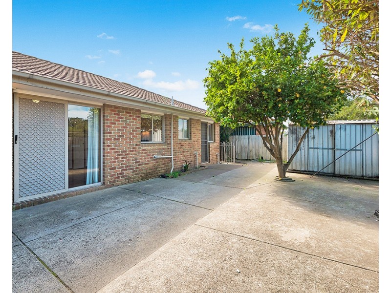 2 Jacinta Drive, Cranbourne West VIC 3977