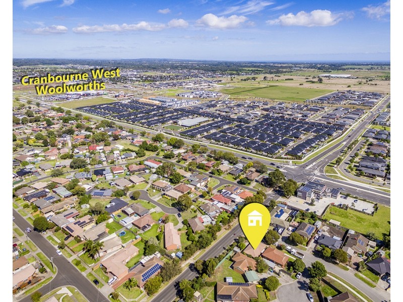 2 Jacinta Drive, Cranbourne West VIC 3977
