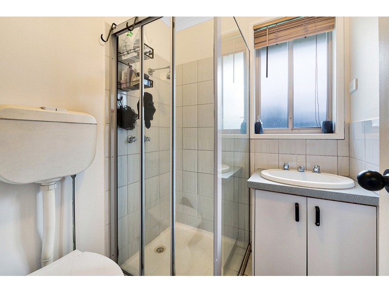 3 Frances Crescent, Cranbourne North VIC 3977