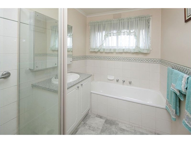 3/4 Macpherson St, Dandenong VIC 3175