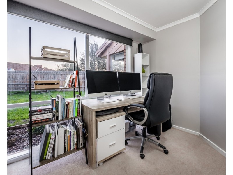 7 Filbert Court, Cranbourne North VIC 3977