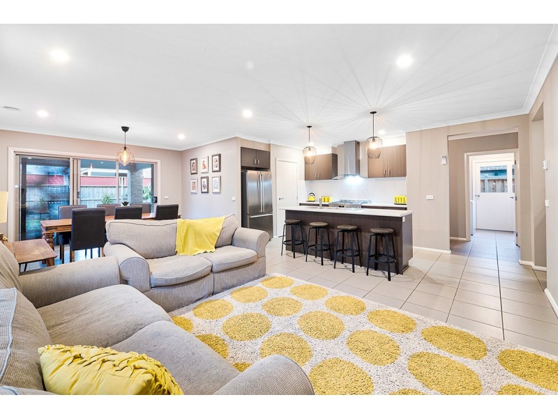 57 Bradman Drive, Cranbourne West VIC 3977