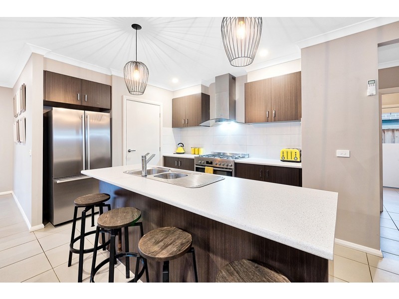 57 Bradman Drive, Cranbourne West VIC 3977