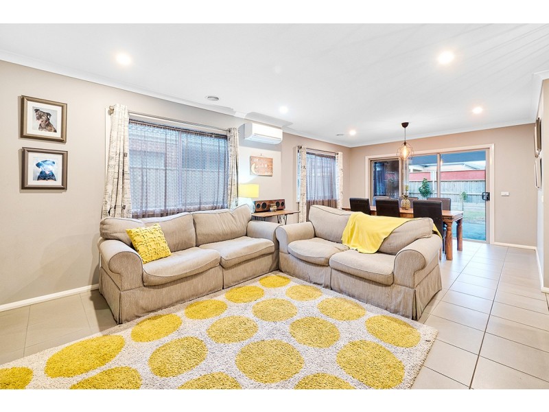 57 Bradman Drive, Cranbourne West VIC 3977