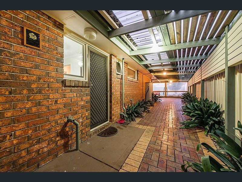 4 Miller Court, Cranbourne VIC 3977