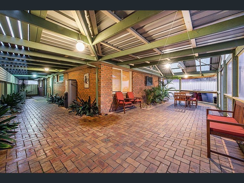 4 Miller Court, Cranbourne VIC 3977