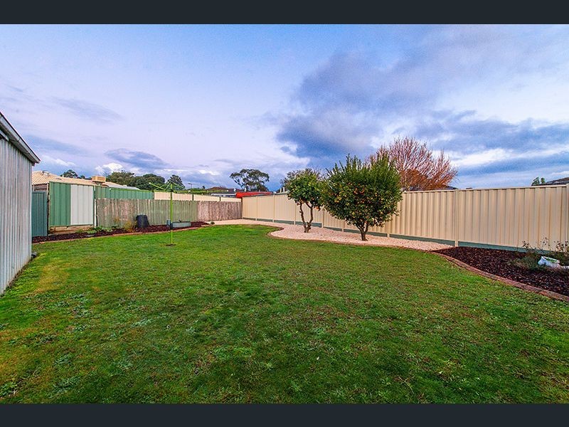 4 Miller Court, Cranbourne VIC 3977