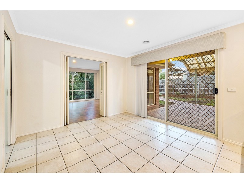 48 Earlsfield Drive, Berwick VIC 3806