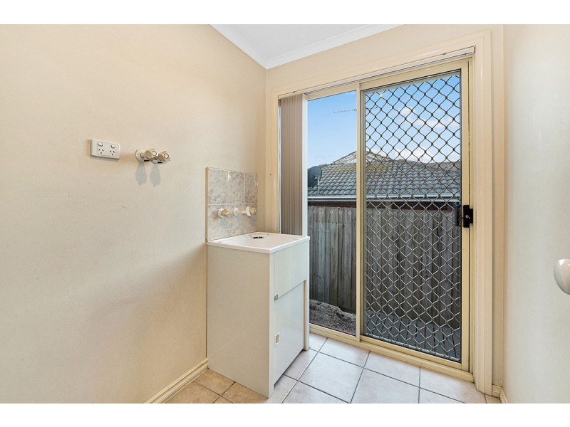 48 Earlsfield Drive, Berwick VIC 3806