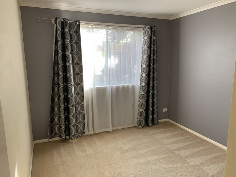 7 Staunton Walk, Cranbourne East VIC 3977