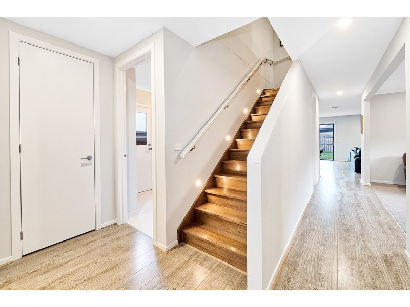 14 Moorgate Road, Clyde North VIC 3978