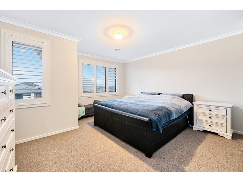 14 Moorgate Road, Clyde North VIC 3978