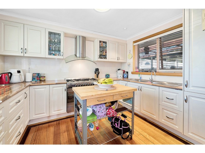 24 Harewood Street, Tooradin VIC 3980