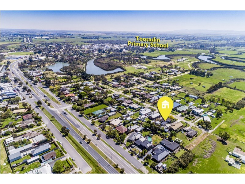 24 Harewood Street, Tooradin VIC 3980