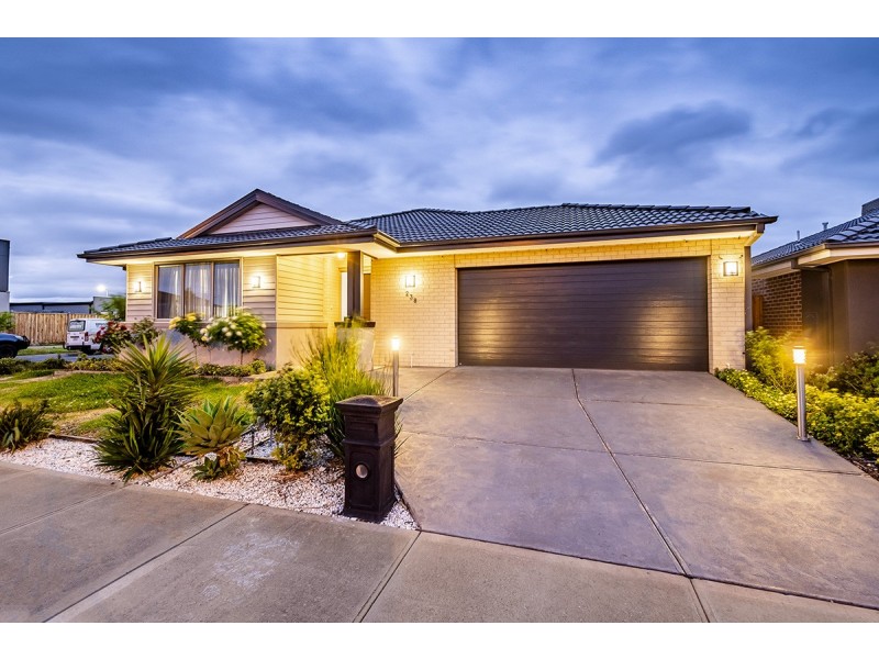 238 Alisma Boulevard, Cranbourne North VIC 3977