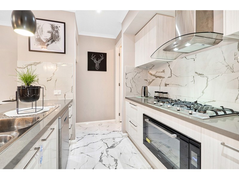 17 Trainers Way, Clyde North VIC 3978