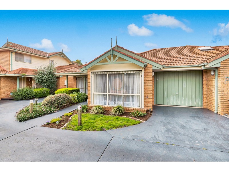 4/15-17 Lyall Street, Cranbourne VIC 3977