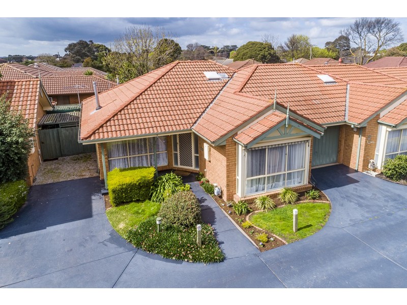 4/15-17 Lyall Street, Cranbourne VIC 3977