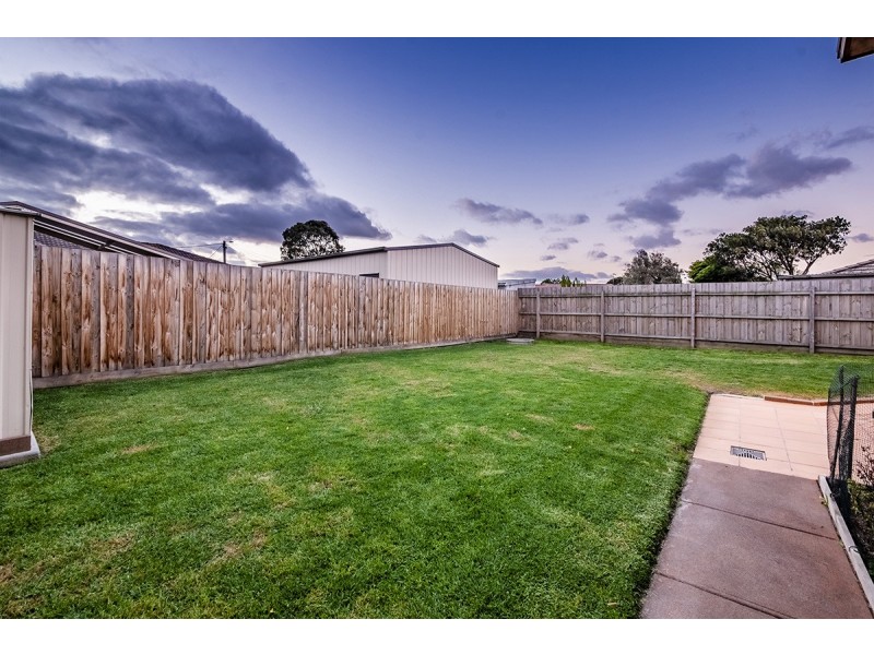 7 Willora Crescent, Cranbourne West VIC 3977