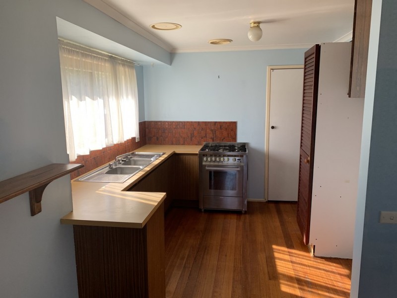 43 Wallace Road, Cranbourne VIC 3977