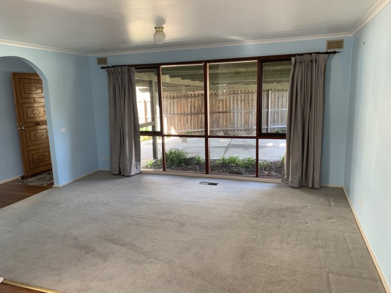 43 Wallace Road, Cranbourne VIC 3977