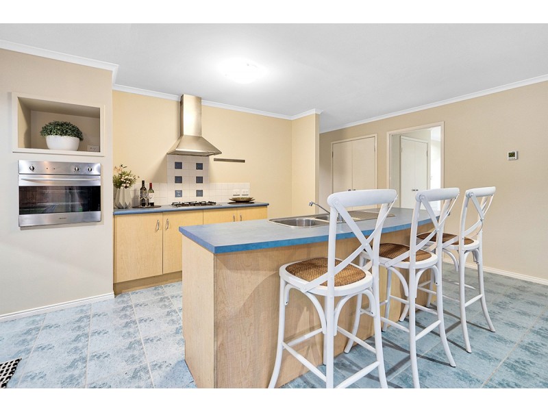 22 Bounty Way, Berwick VIC 3806