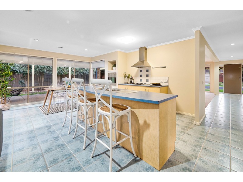 22 Bounty Way, Berwick VIC 3806