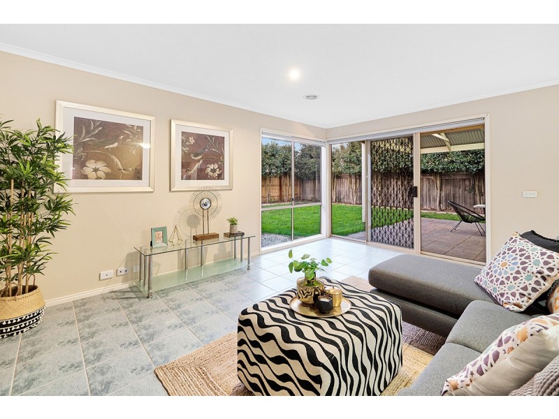 22 Bounty Way, Berwick VIC 3806