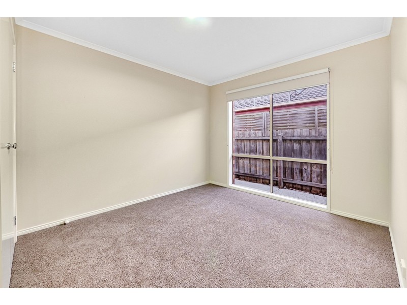 22 Bounty Way, Berwick VIC 3806