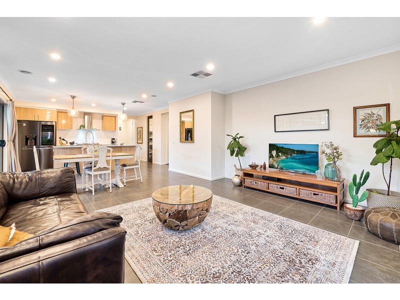 3 Butternut Drive, Lyndhurst VIC 3975