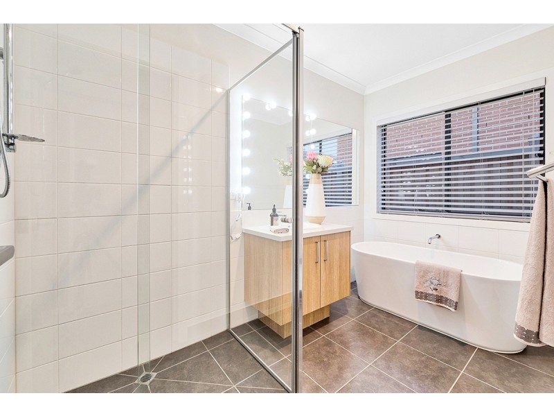 3 Butternut Drive, Lyndhurst VIC 3975