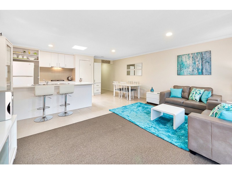 35 Bimberry Circuit, Clyde VIC 3978