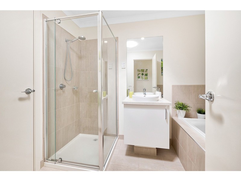 35 Bimberry Circuit, Clyde VIC 3978