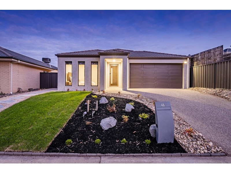 46 Datura Avenue, Cranbourne North VIC 3977
