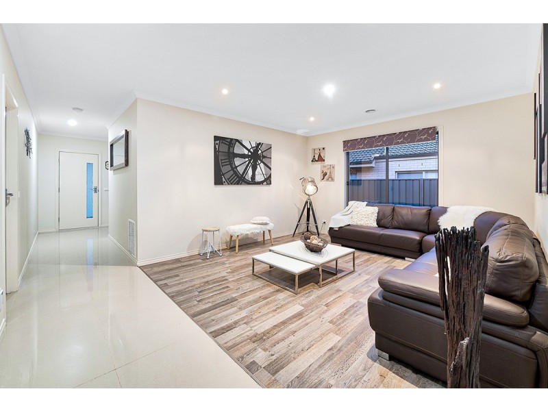 46 Datura Avenue, Cranbourne North VIC 3977