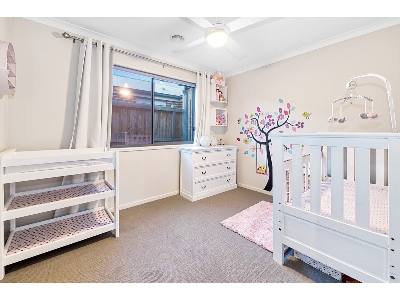 9 Teviot Street, Clyde VIC 3978