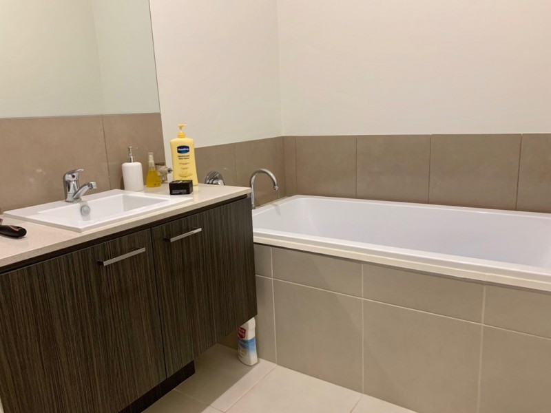 19 Tideswell St, Clyde North VIC 3978