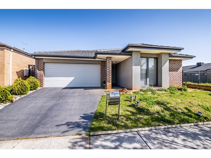 14 San Fratello Street, Clyde North VIC 3978