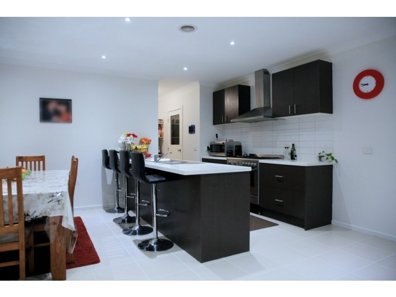 14 San Fratello Street, Clyde North VIC 3978