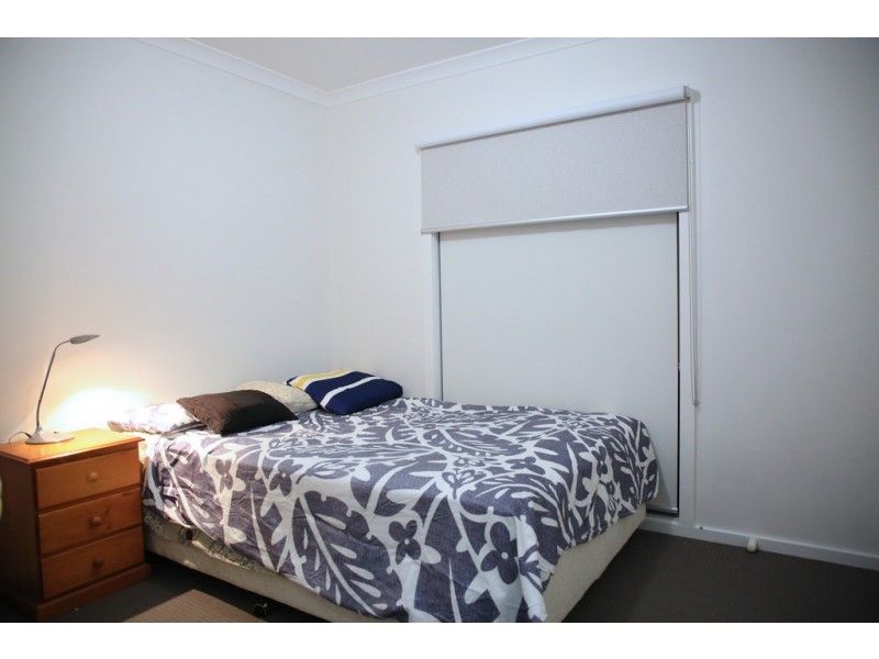 14 San Fratello Street, Clyde North VIC 3978