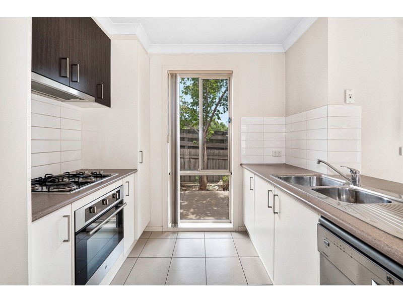 1/7-9 Elizabeth Street, Cranbourne North VIC 3977