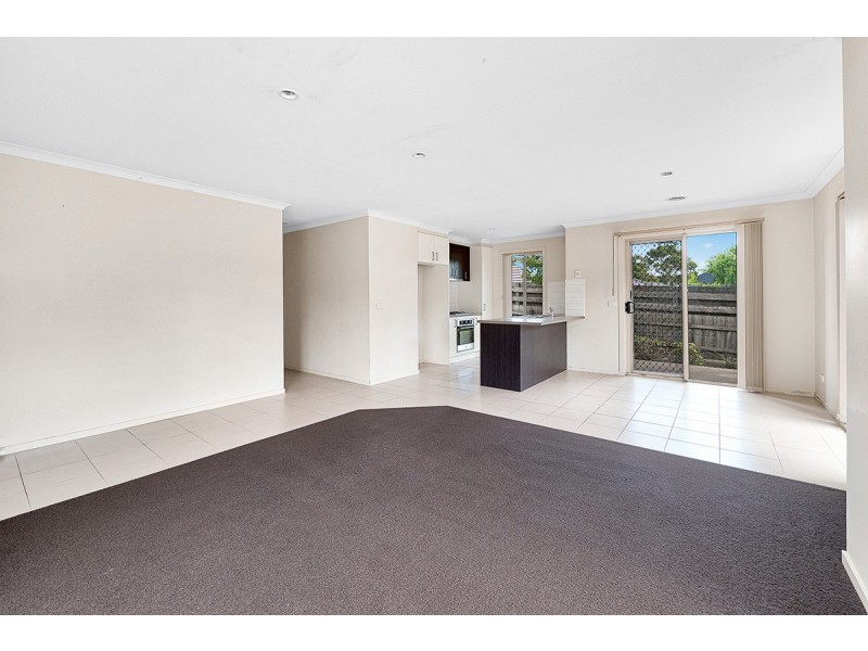 1/7-9 Elizabeth Street, Cranbourne North VIC 3977