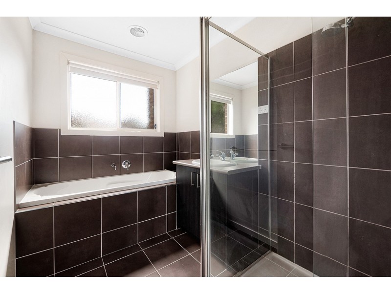 1/7-9 Elizabeth Street, Cranbourne North VIC 3977