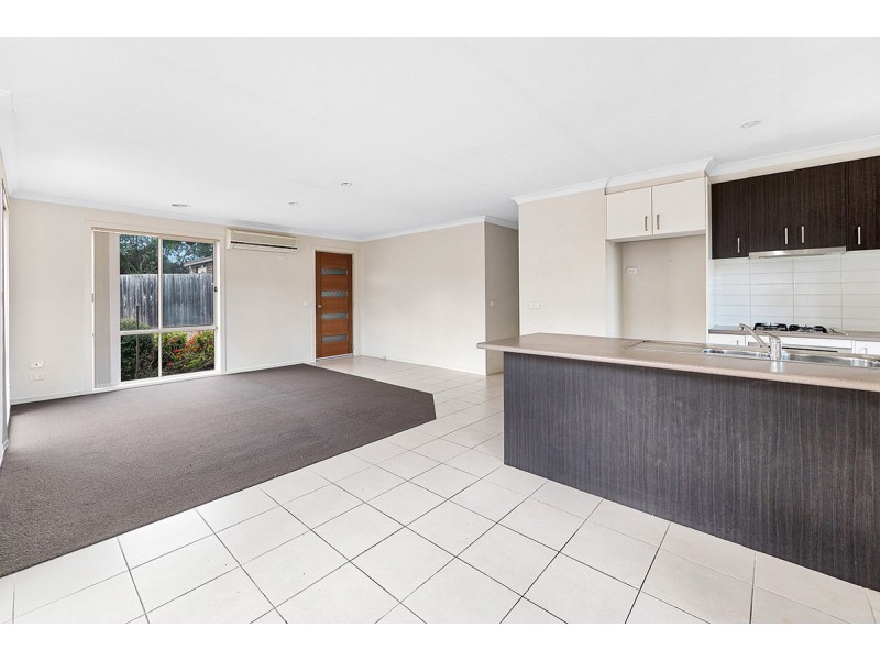 1/7-9 Elizabeth Street, Cranbourne North VIC 3977