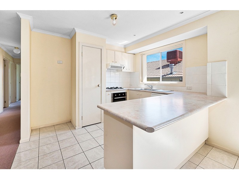 48 Edgbaston Circuit, Berwick VIC 3806